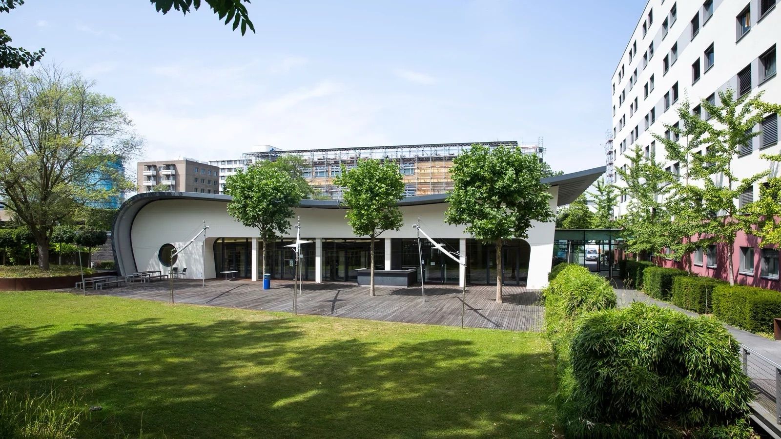 SRH International College