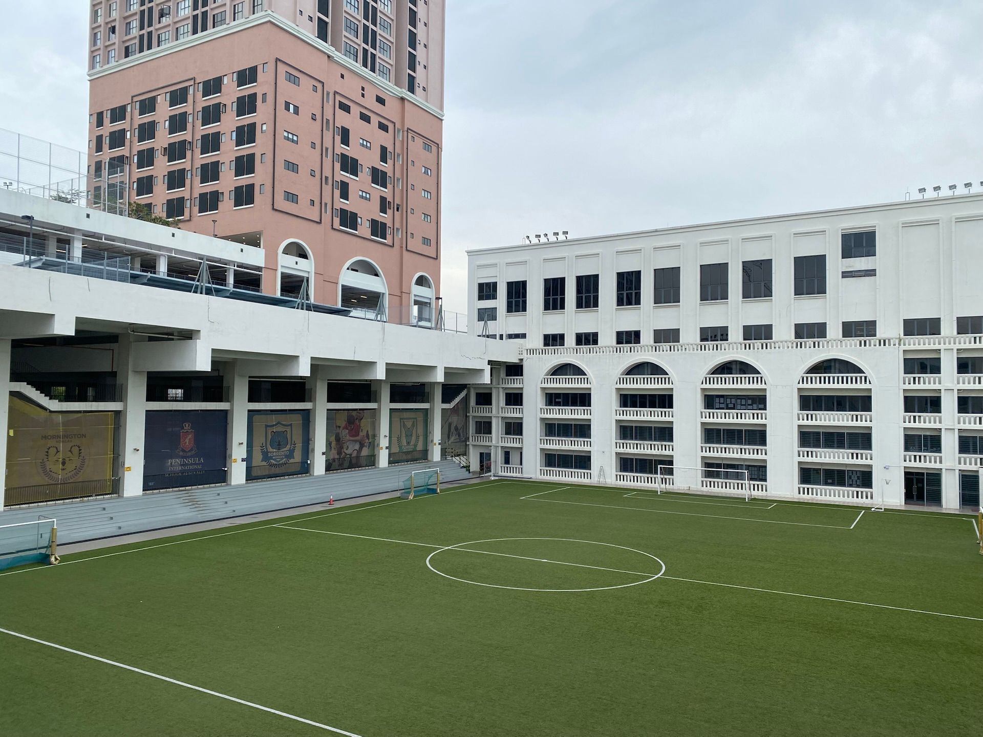 Peninsula International School Australia