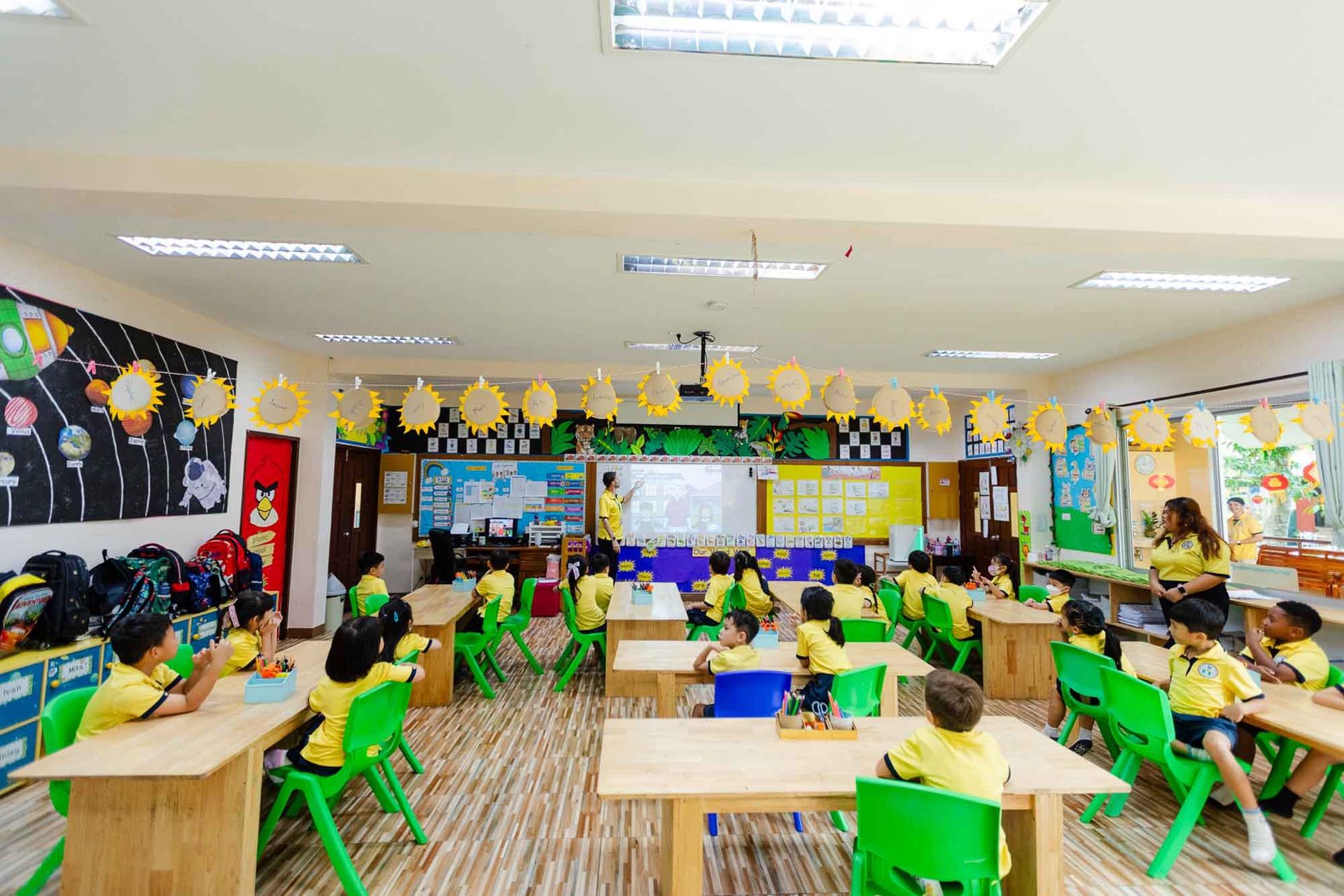 Mooltripakdee International School