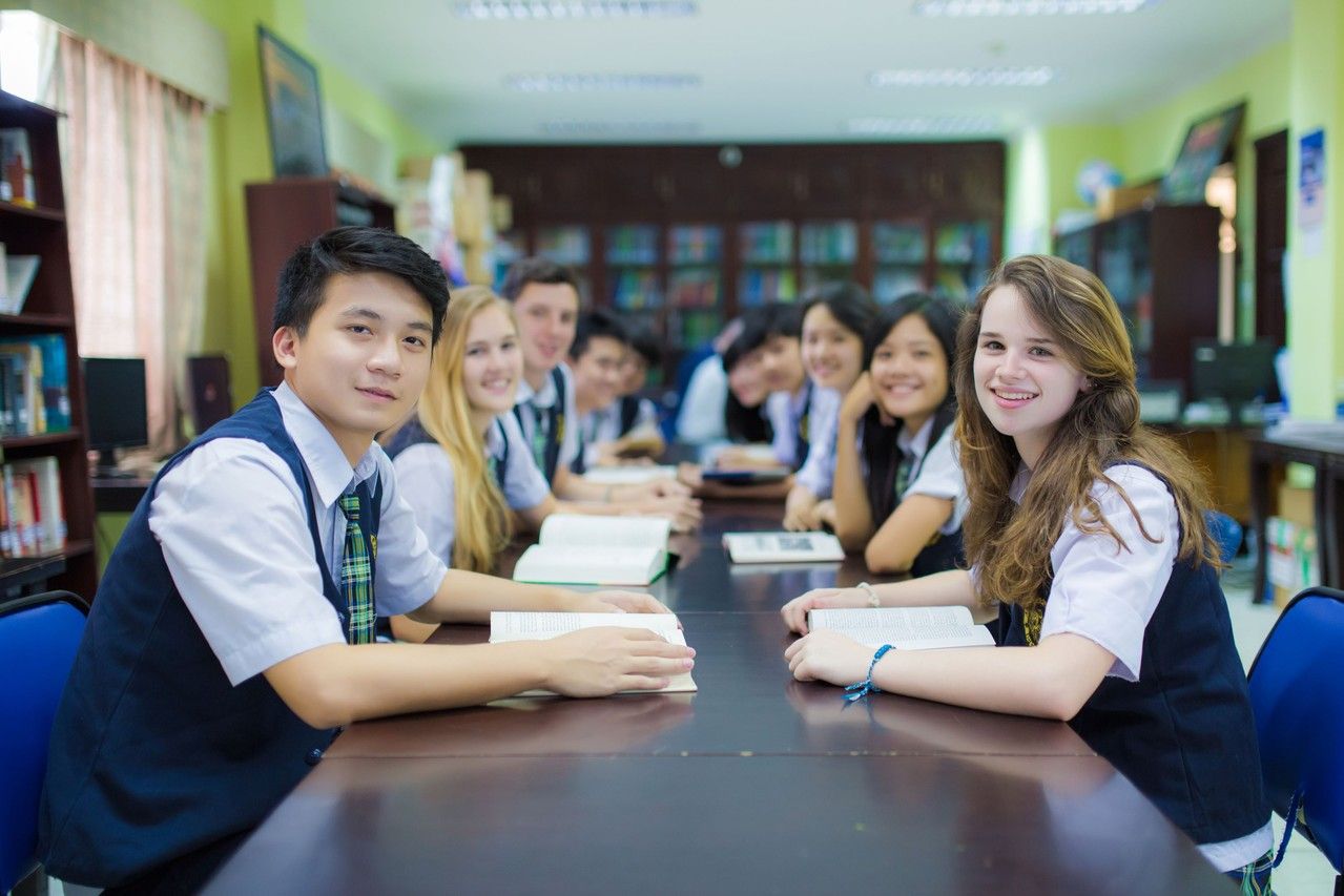 APU American International School